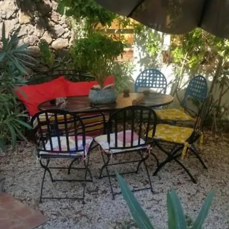 Taverna Elena *